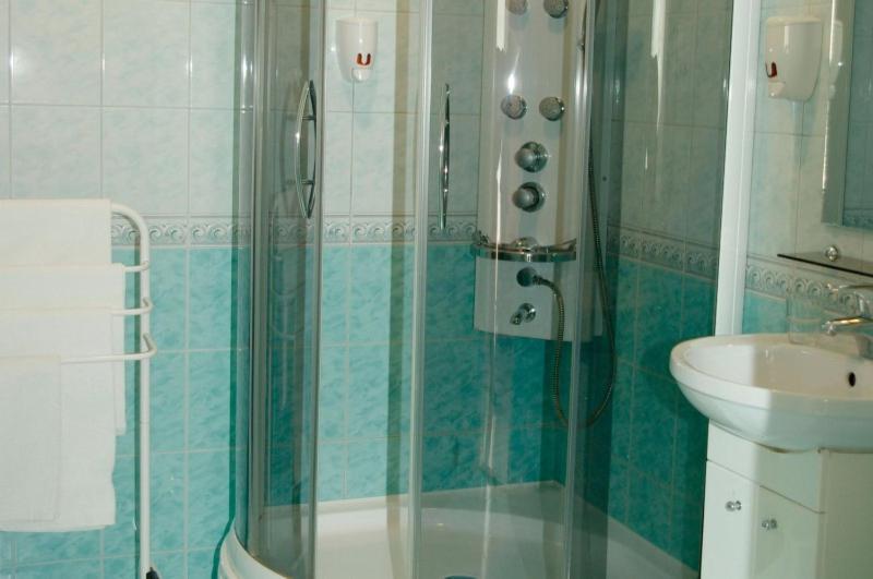 Europe Guesthouse Нарва Экстерьер фото